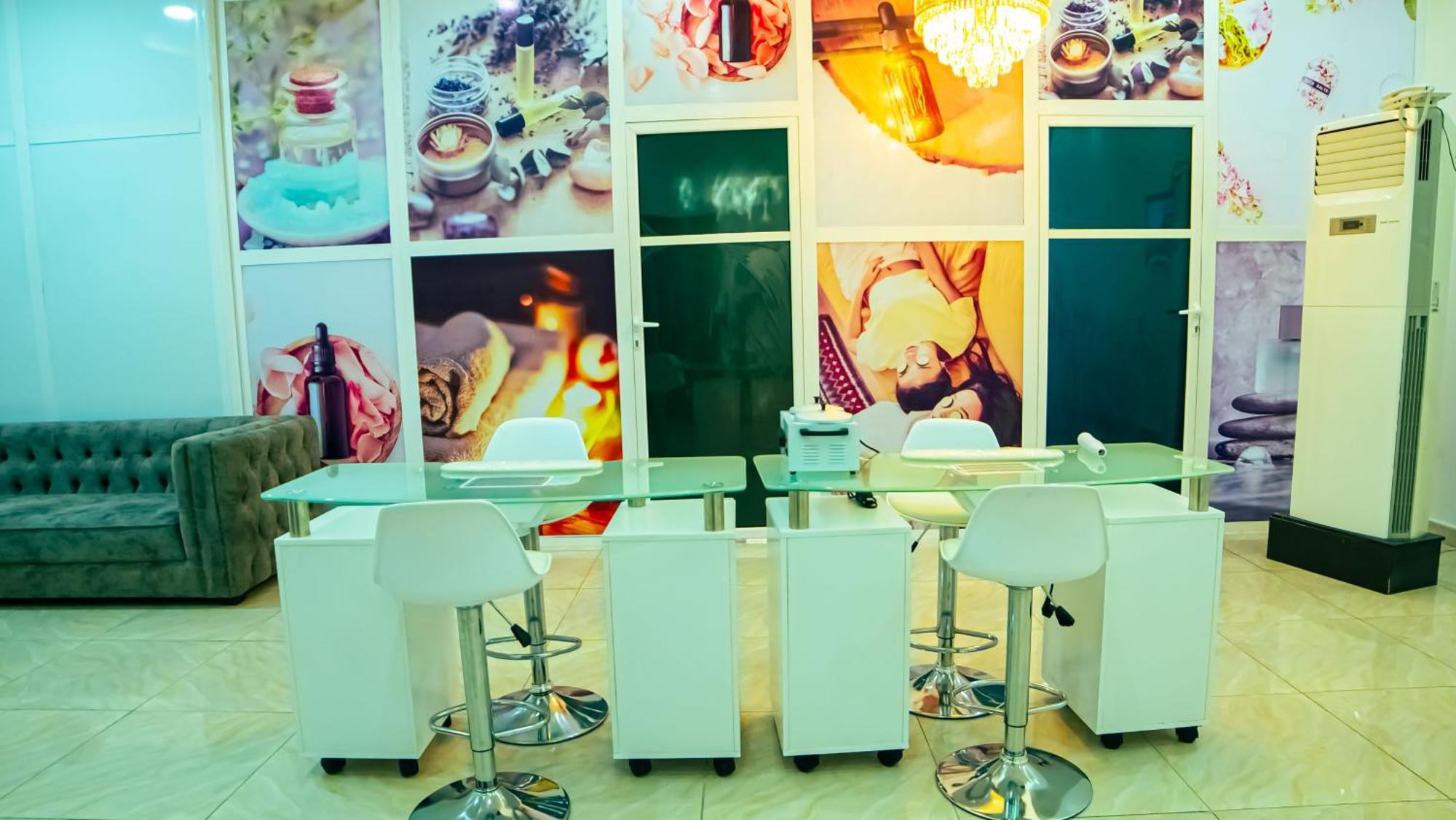 247 Luxury Hotel & Apartment Ajah Lekki Εξωτερικό φωτογραφία