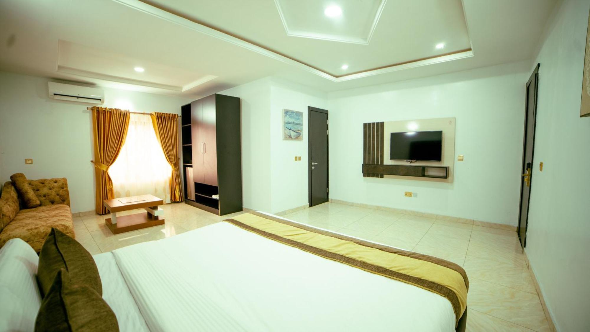 247 Luxury Hotel & Apartment Ajah Lekki Εξωτερικό φωτογραφία