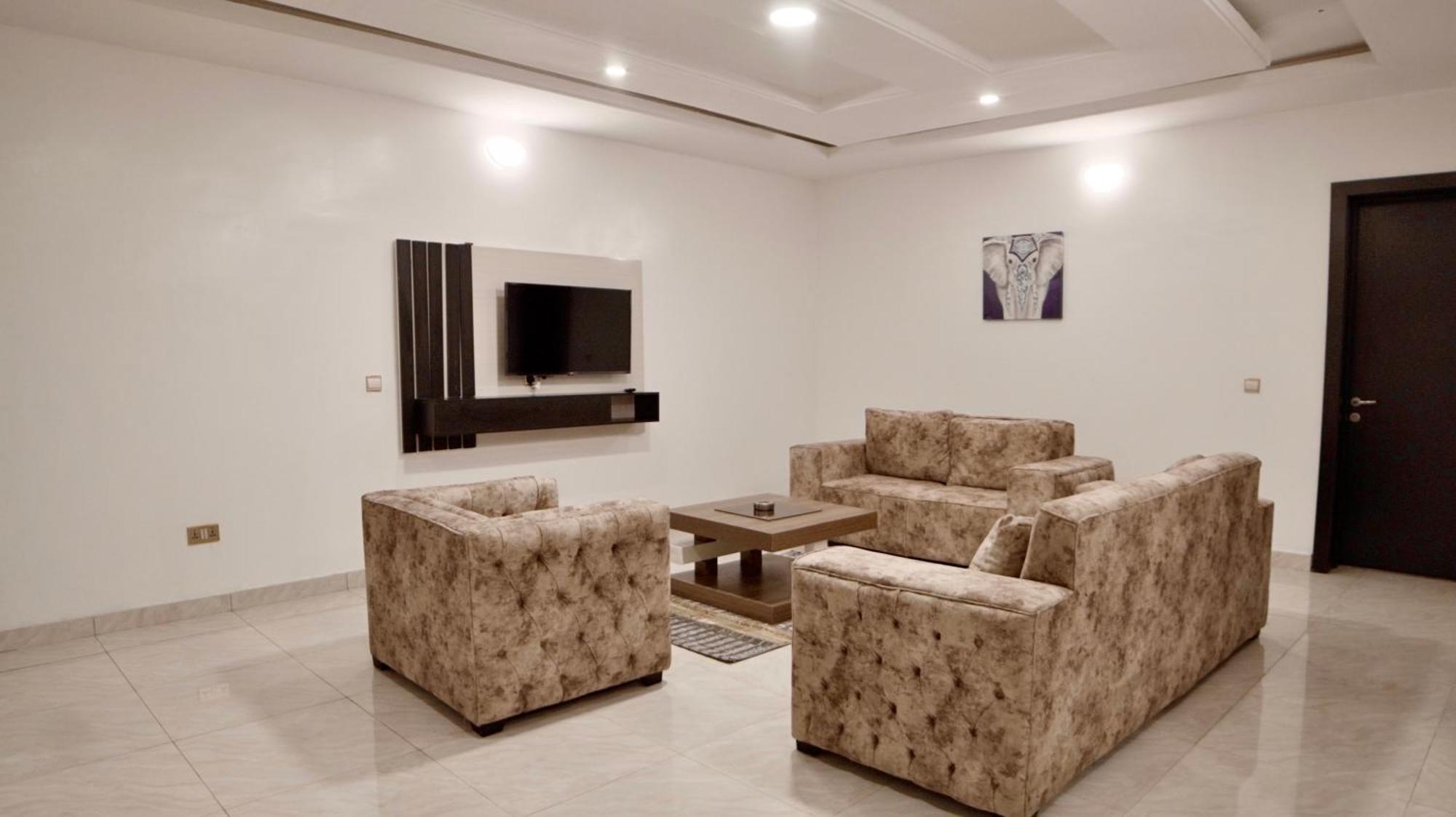 247 Luxury Hotel & Apartment Ajah Lekki Εξωτερικό φωτογραφία